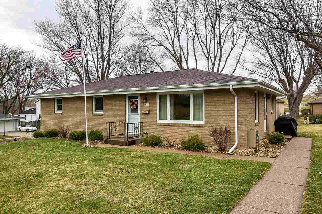 1837 Carter Rd, Dubuque, IA 52001 Trulia