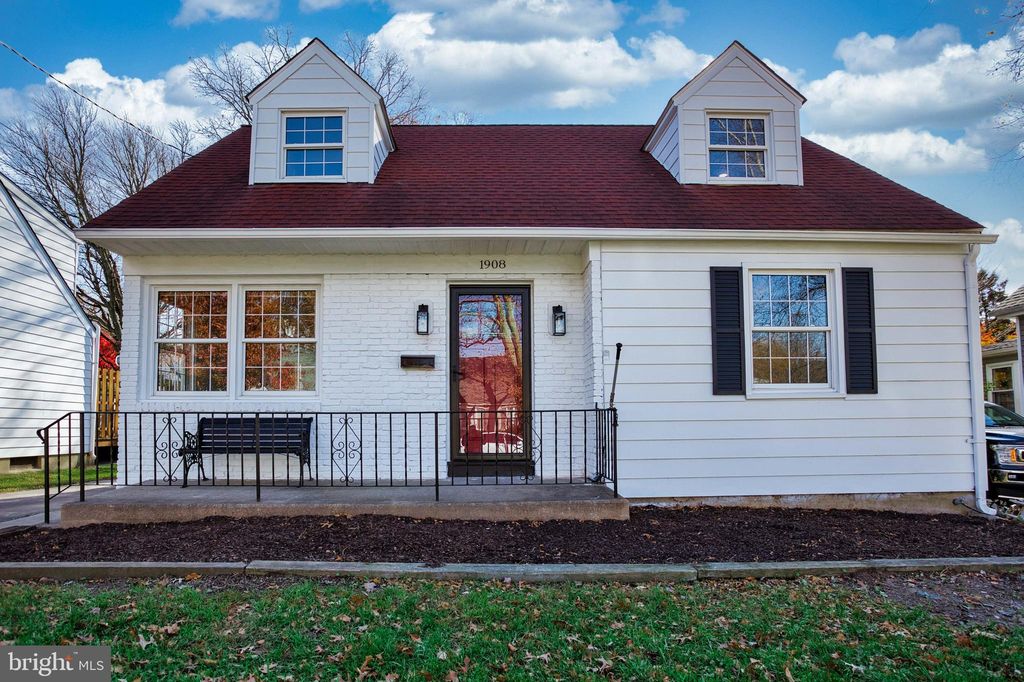 1908 W High St, Haddon Heights, NJ 08035