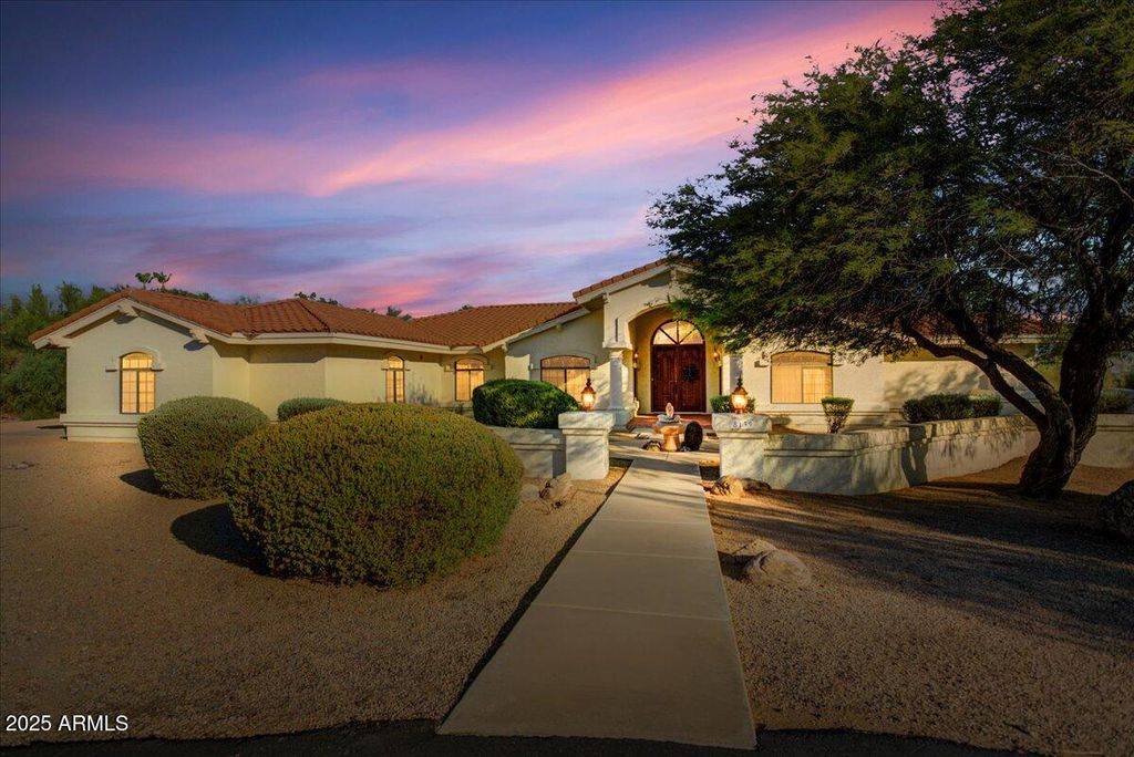 8139 E  Sands Dr, Scottsdale, AZ 85255