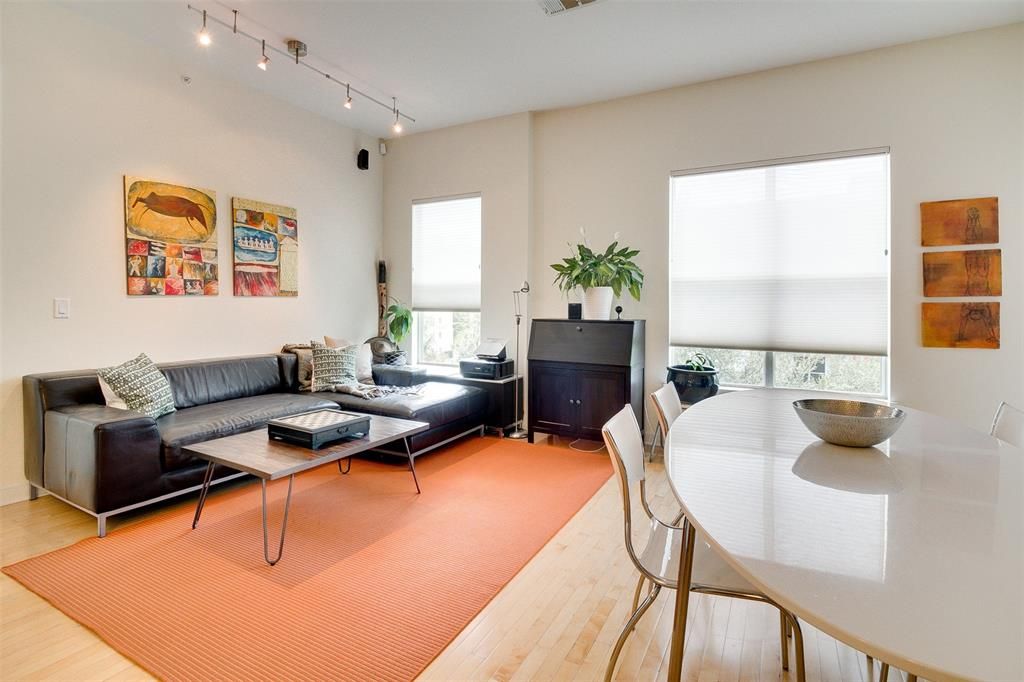 2950 McKinney Ave #326, Dallas, TX 75204