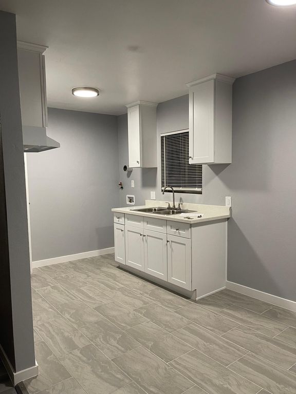 10426 California Ave 10426, South Gate, CA 90280 Trulia