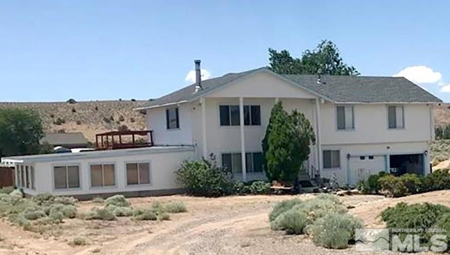 1650 Carlson Dr, Gardnerville, NV 89410