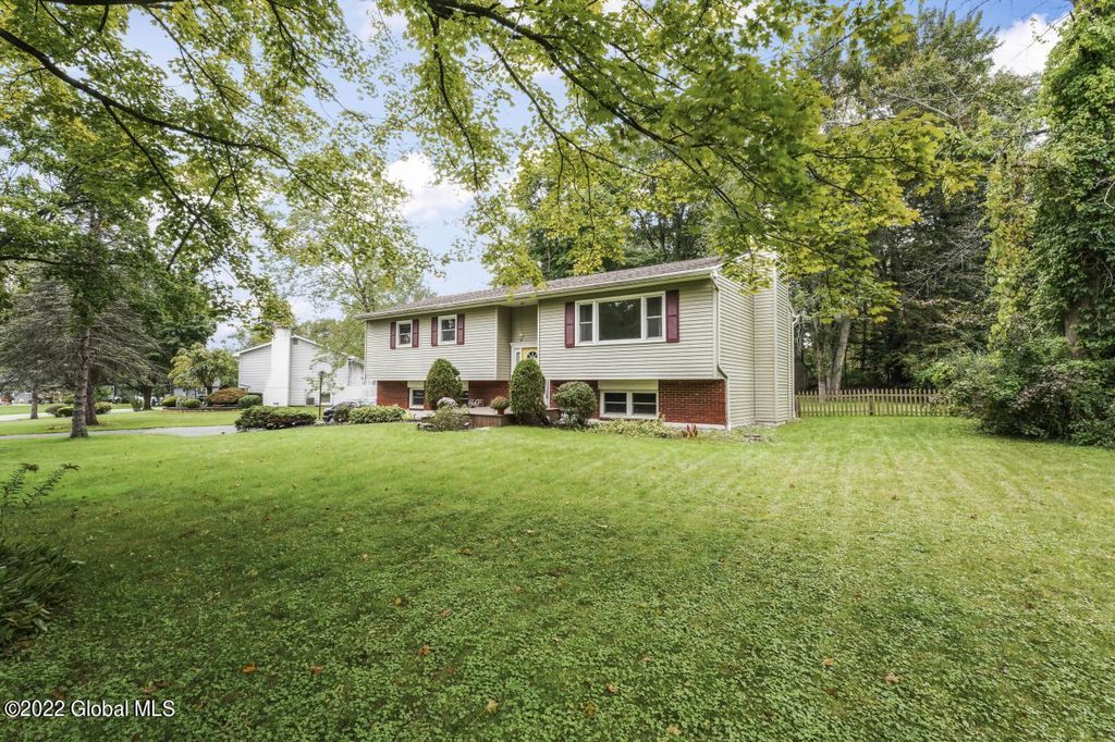 4018 Buckingham Drive, Schenectady, NY 12304 Trulia