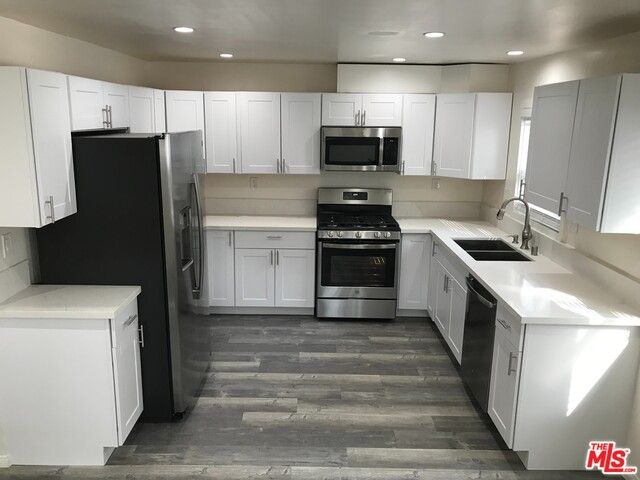 802 N Dillon St, Los Angeles, CA 90026