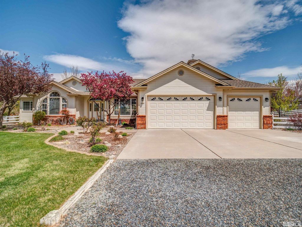 1588 Gloria Way, Minden, NV 89423 Trulia