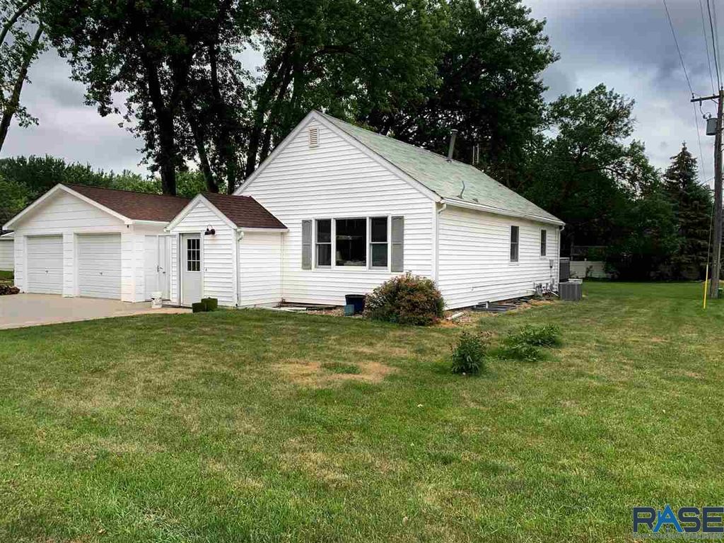 104 S Charles Ave, Colton, SD 57018 Trulia