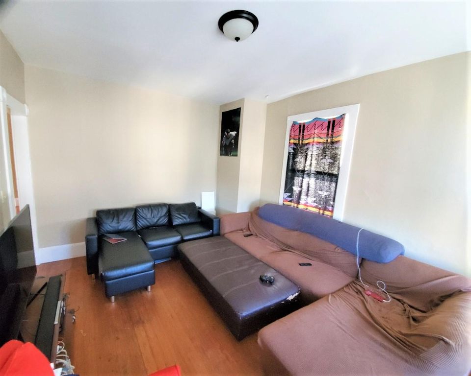 8 Sunset St #3A, Roxbury Crossing, MA 02120