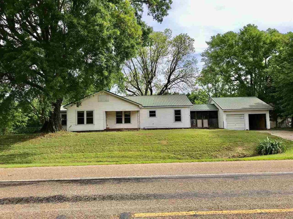 1844 State Highway 149, Carthage, TX 75633