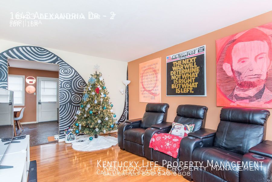 1643 Alexandria Dr #2, Lexington, KY 40504
