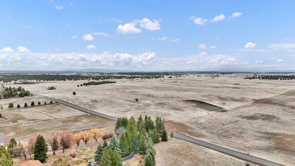 S  Dover Rd #5, Medical Lake, WA 99022