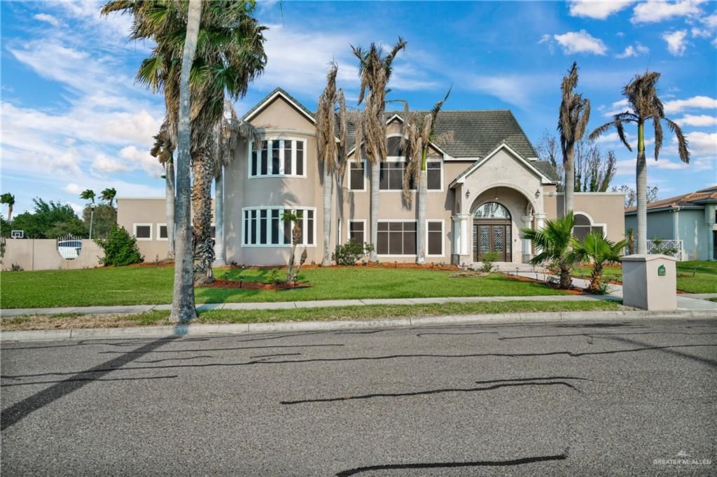2801 Santa Ana, Mission, TX 78572