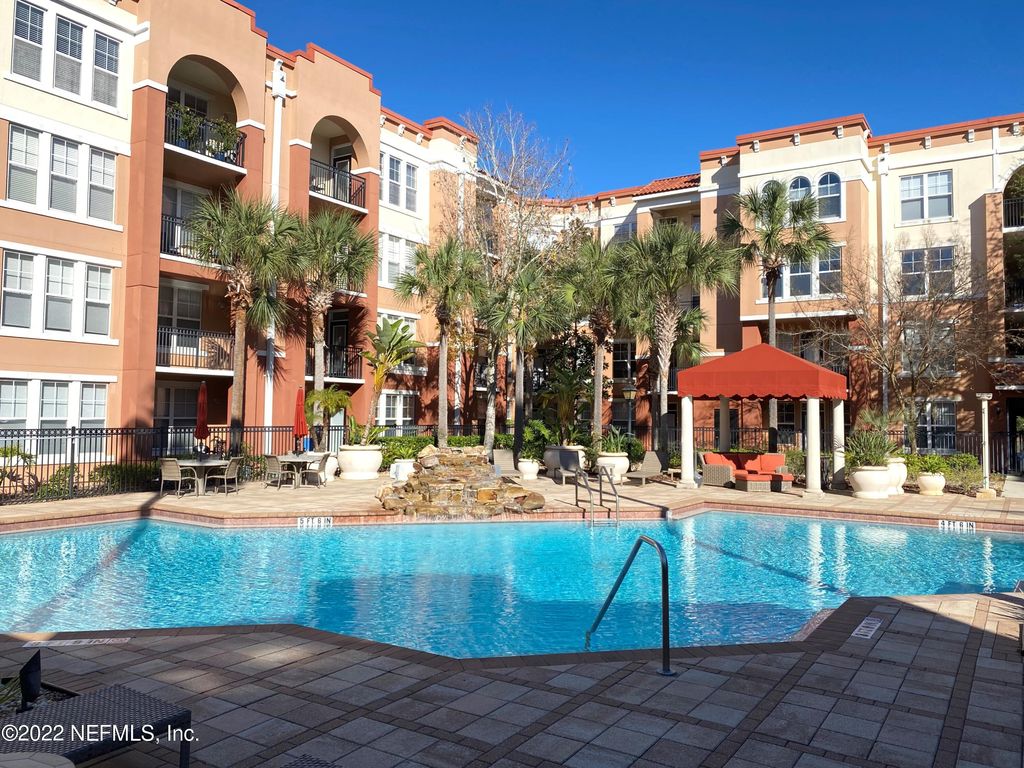 10435 MIDTOWN PKWY UNIT 136, Jacksonville, FL 32246