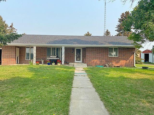 44032 Road 801, Broken Bow, NE 68822