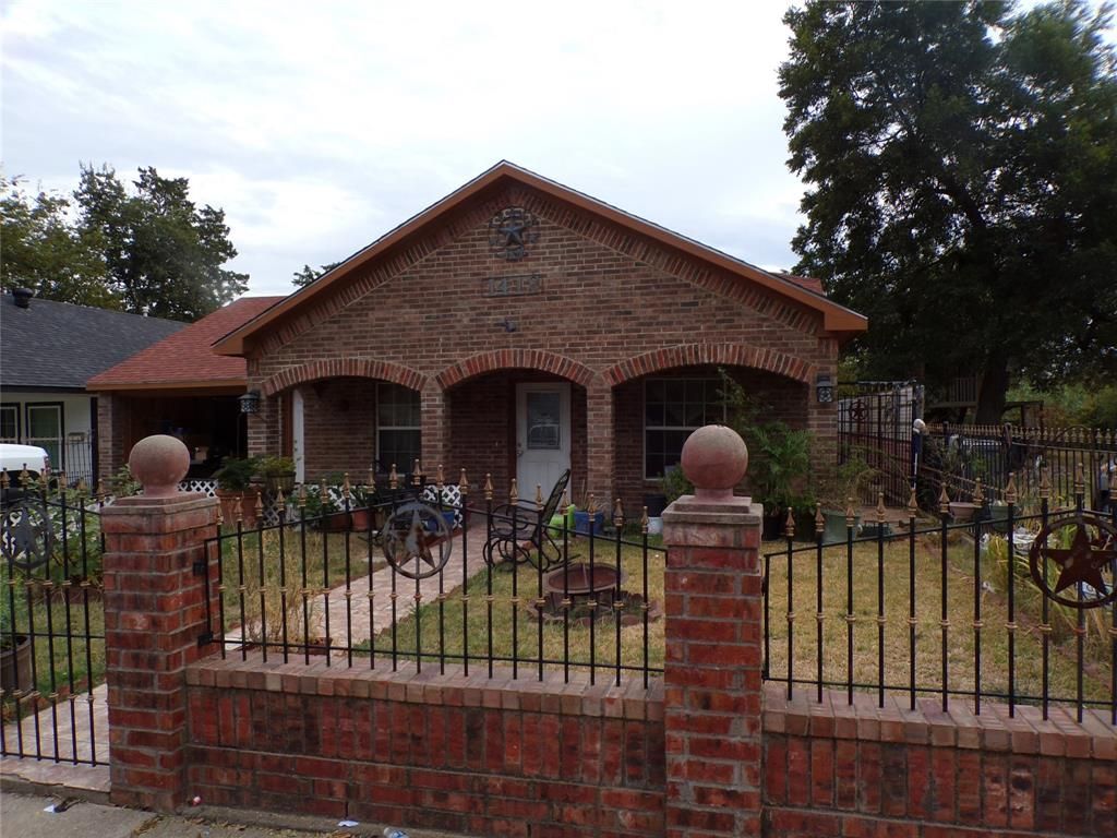 1418 Hendricks Ave, Dallas, TX 75216