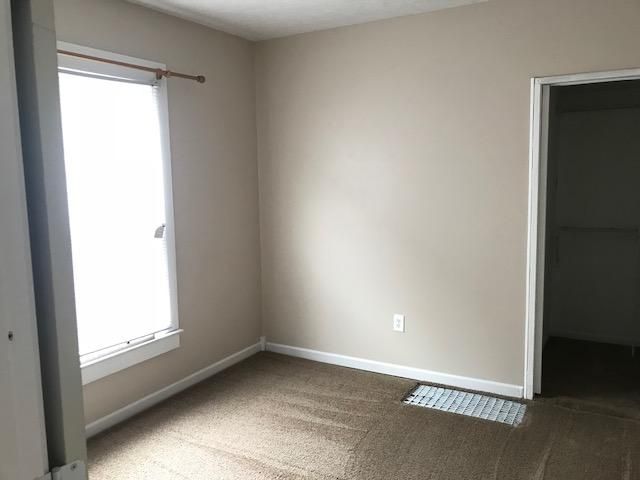 1313 Vine St #1, Lansing, MI 48912