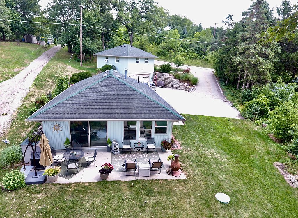1733 Triangle Lake Rd, Howell, MI 48843 Trulia