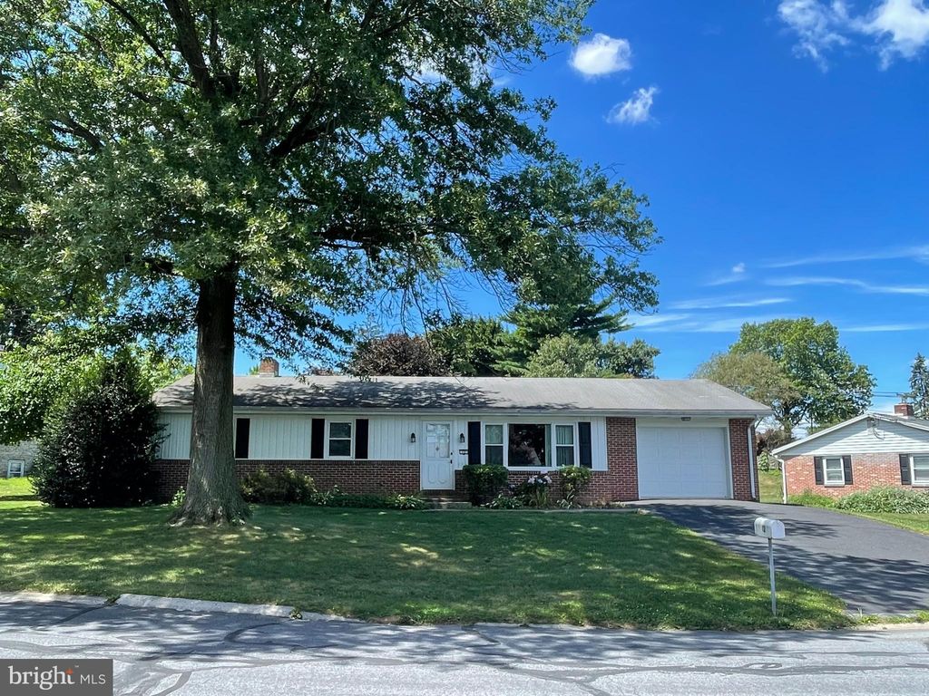 12 Dawn Ave, Akron, PA 17501 Trulia