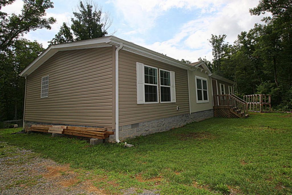 116 Country Ln, Thaxton, VA 24174 Trulia