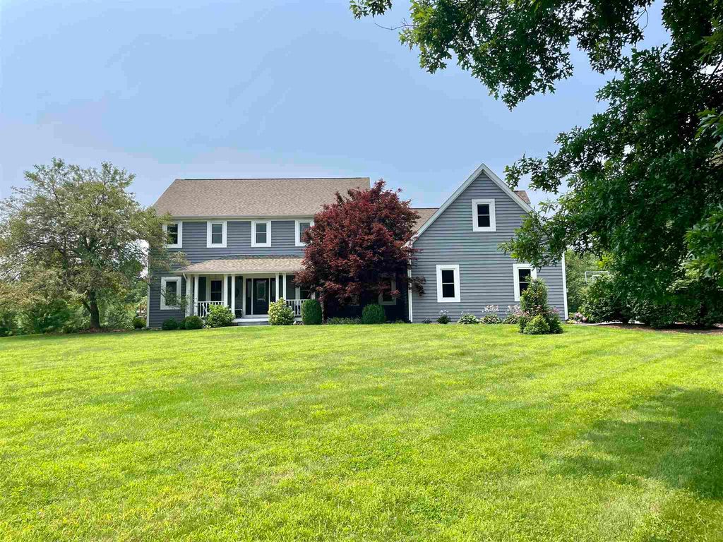 4320 Folkstone Dr, Fort Wayne, IN 46814