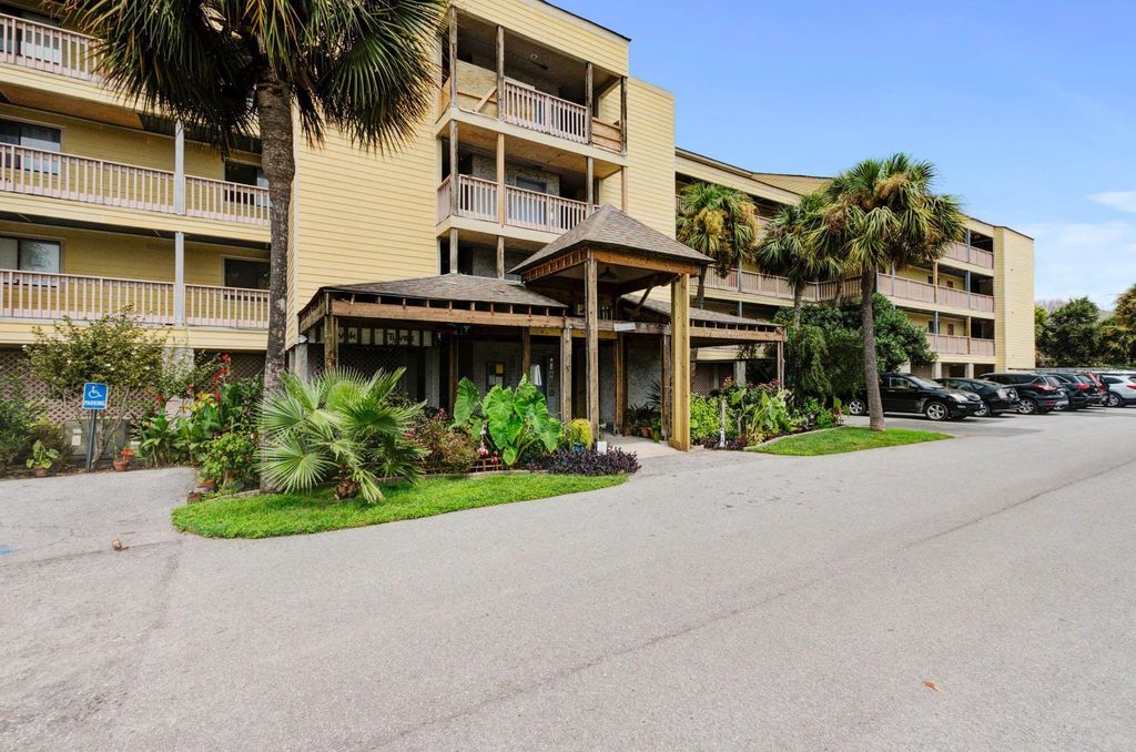 151 Marsh View Villas, Charleston, SC 29412 2 Bed, 2 Bath Condo MLS