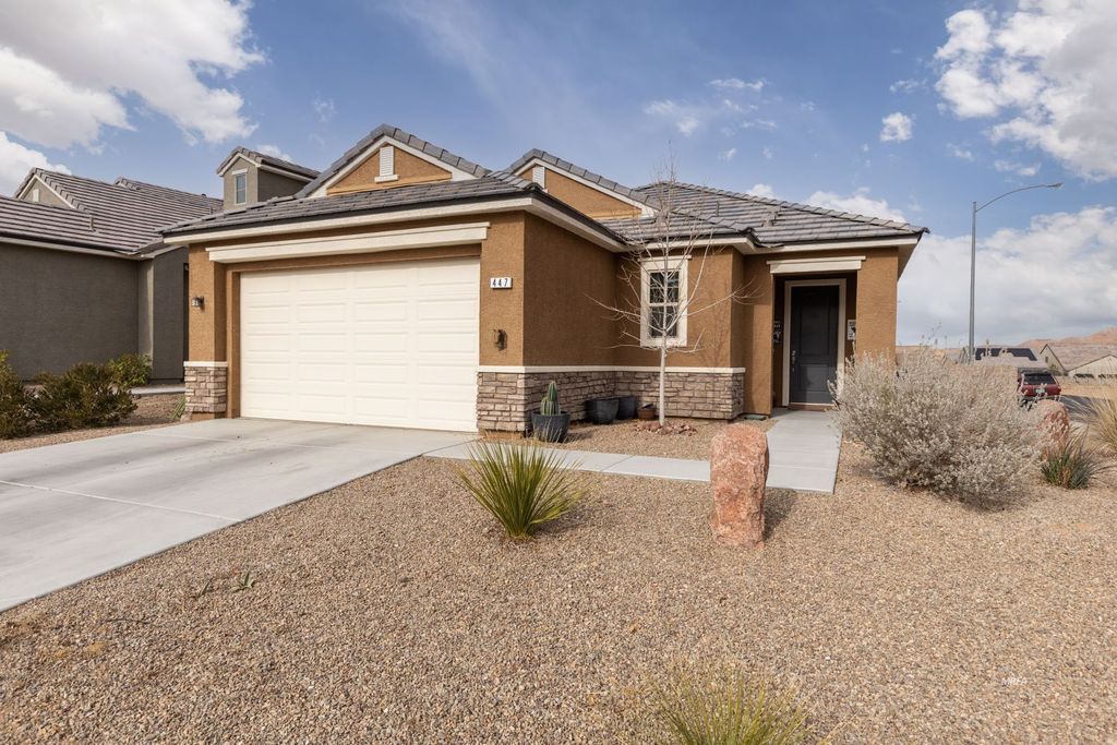 447 Paradise Valley Hts, Mesquite, NV 89027