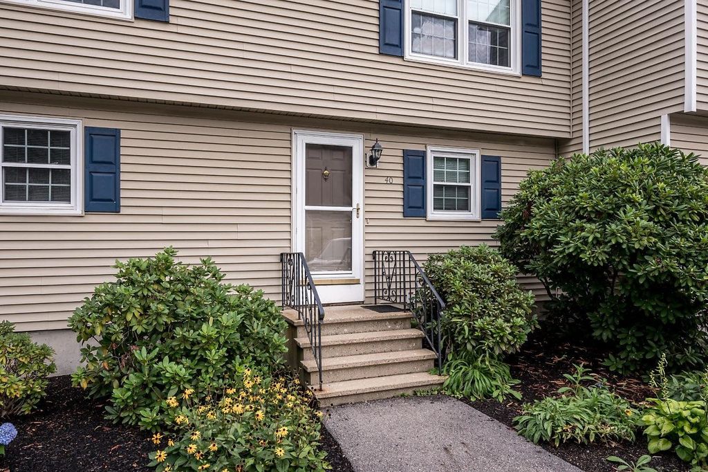 56 Durham Rd #40, Dover, NH 03820