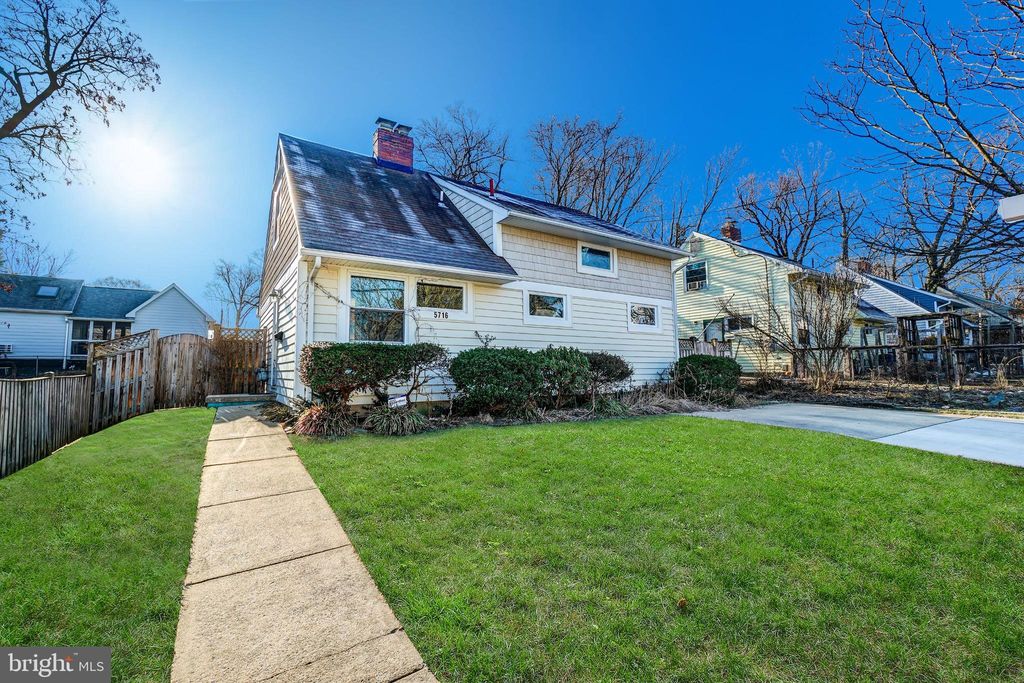 5716 Wainwright Ave, Rockville, MD 20851
