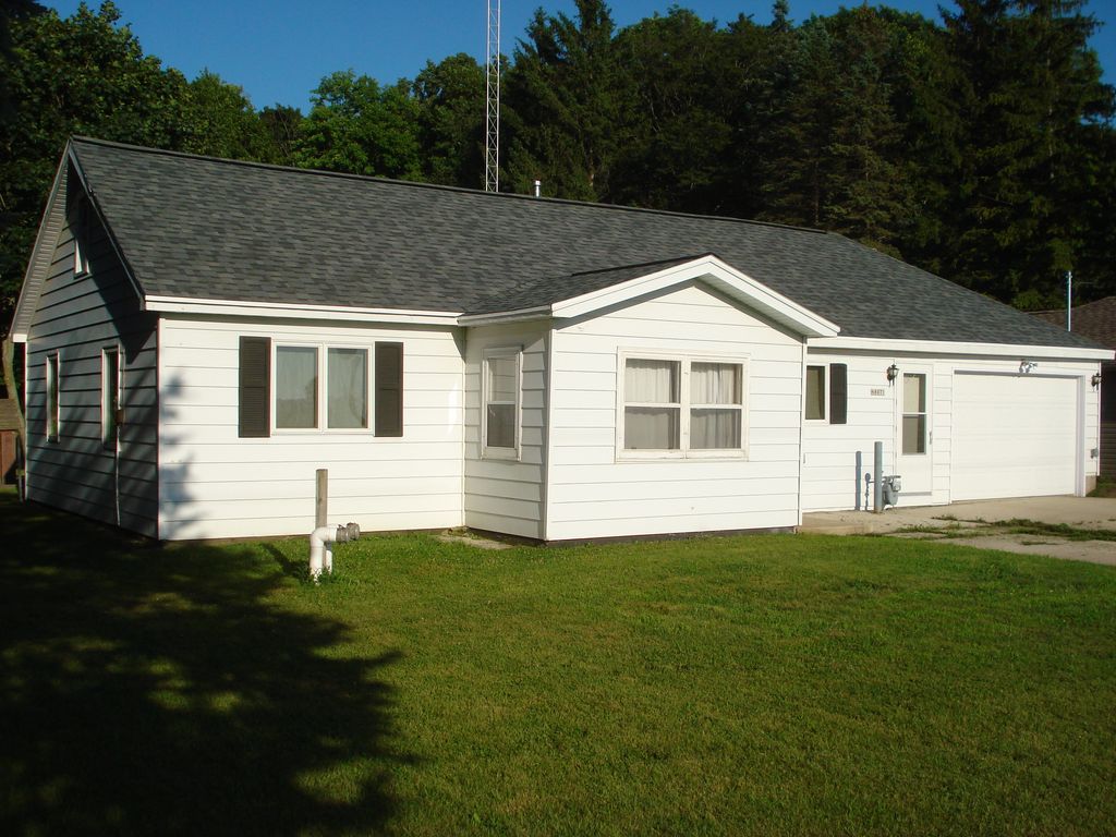 N8071 County Rd E, Elkhart Lake, WI 53020 Trulia
