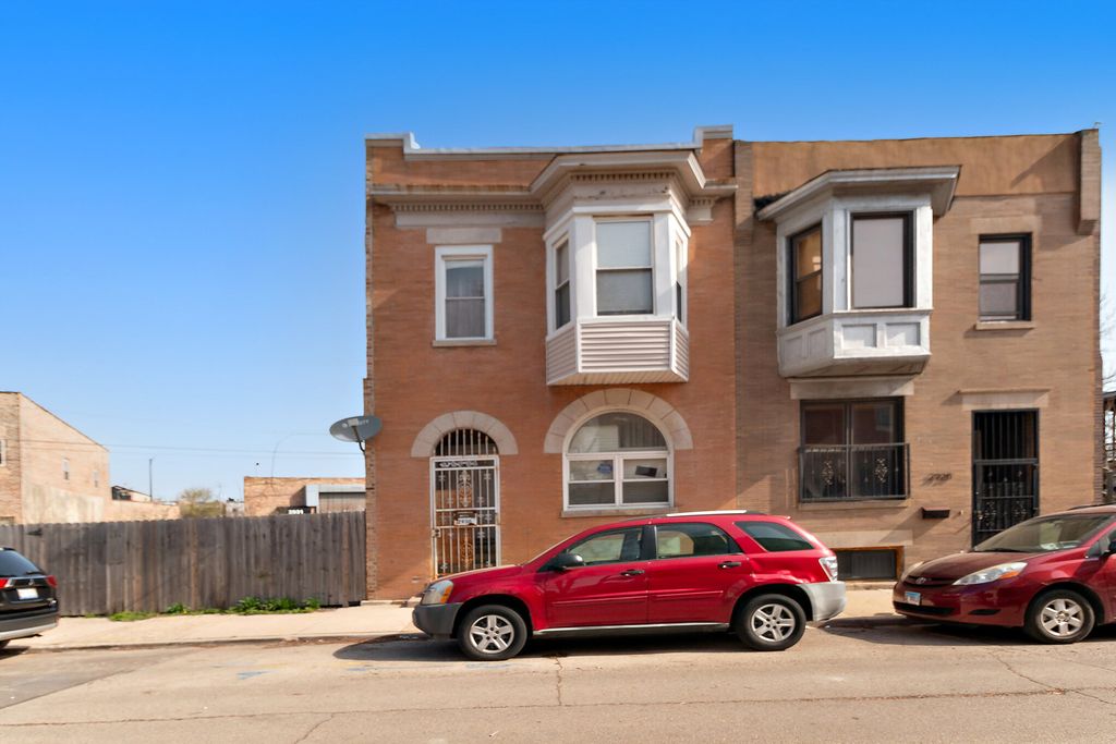 2930 W Monroe St, Chicago, IL 60612