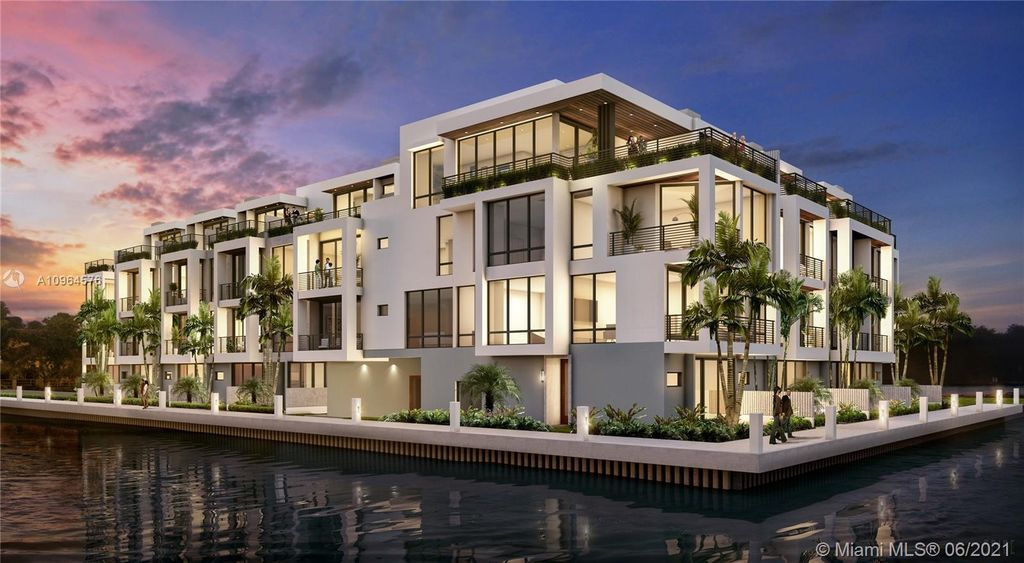 4098 NE 167th St, North Miami Beach, FL 33160