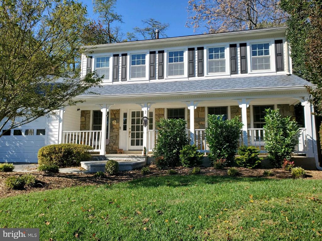 17216 Wellfleet Dr, Olney, MD 20832