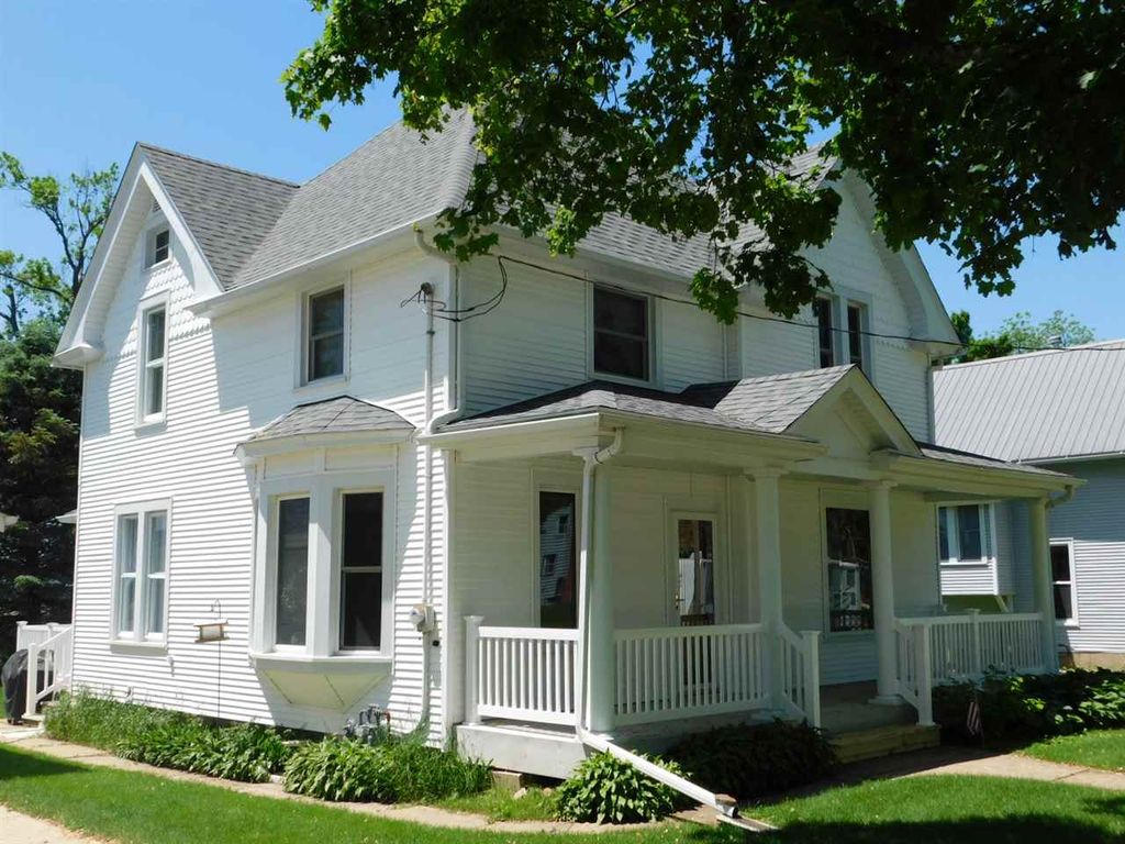 525 South St, Ridgeway, IA 52165 Trulia