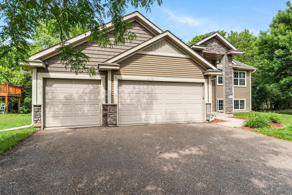 Photo 8 of 20945 Catalina Way
