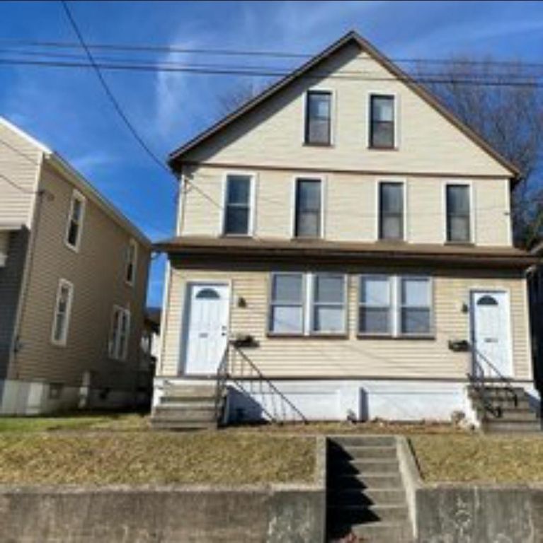 357 1/2 Beatrice Ave, Johnstown, PA 15906