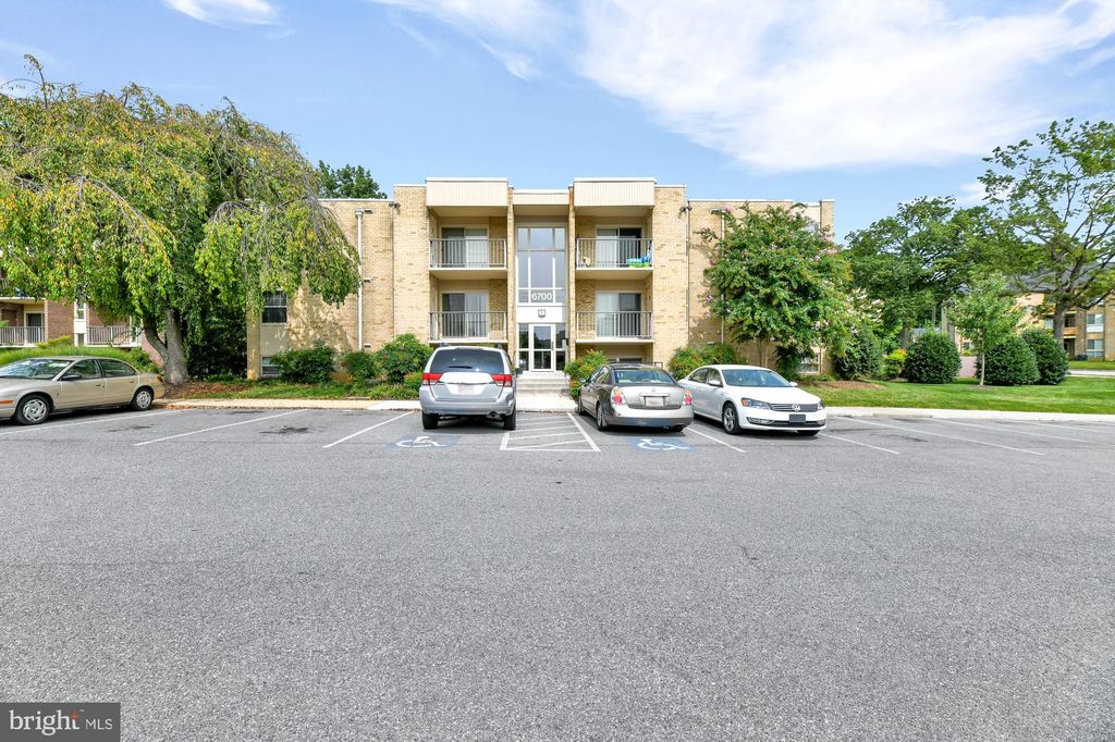 6700 Wilmont Dr #104, Baltimore, MD 21207