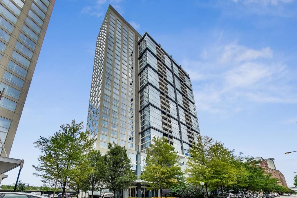 1901 S Calumet Ave #1204, Chicago, IL 60616