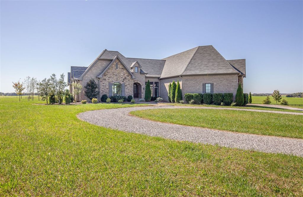 3009 Springfield Rd, Franklin, KY 42134