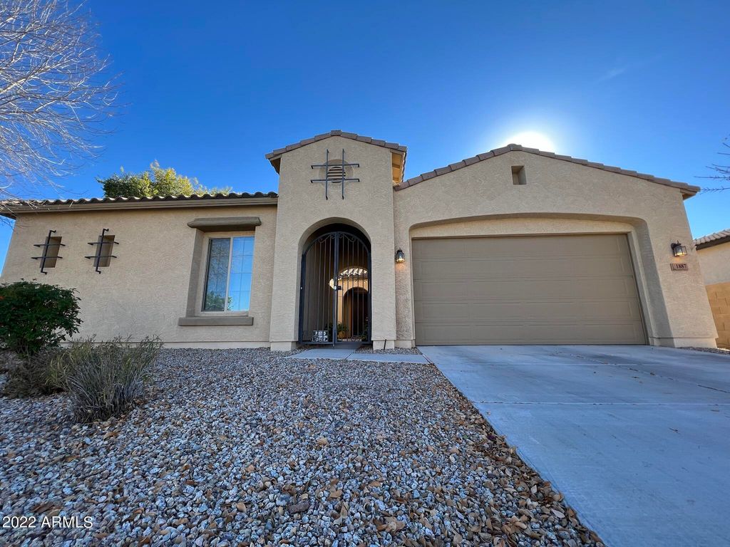 1887 E Azalea Ct, Gilbert, AZ 85298