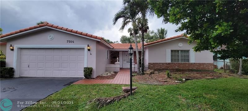 7504 NW 40th Ct, Coral Springs, FL 33065