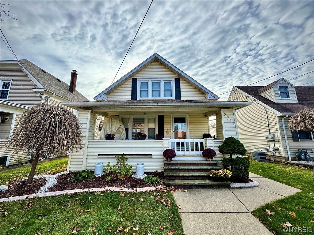 2711 Linwood Ave, Niagara Falls, NY 14305 Trulia