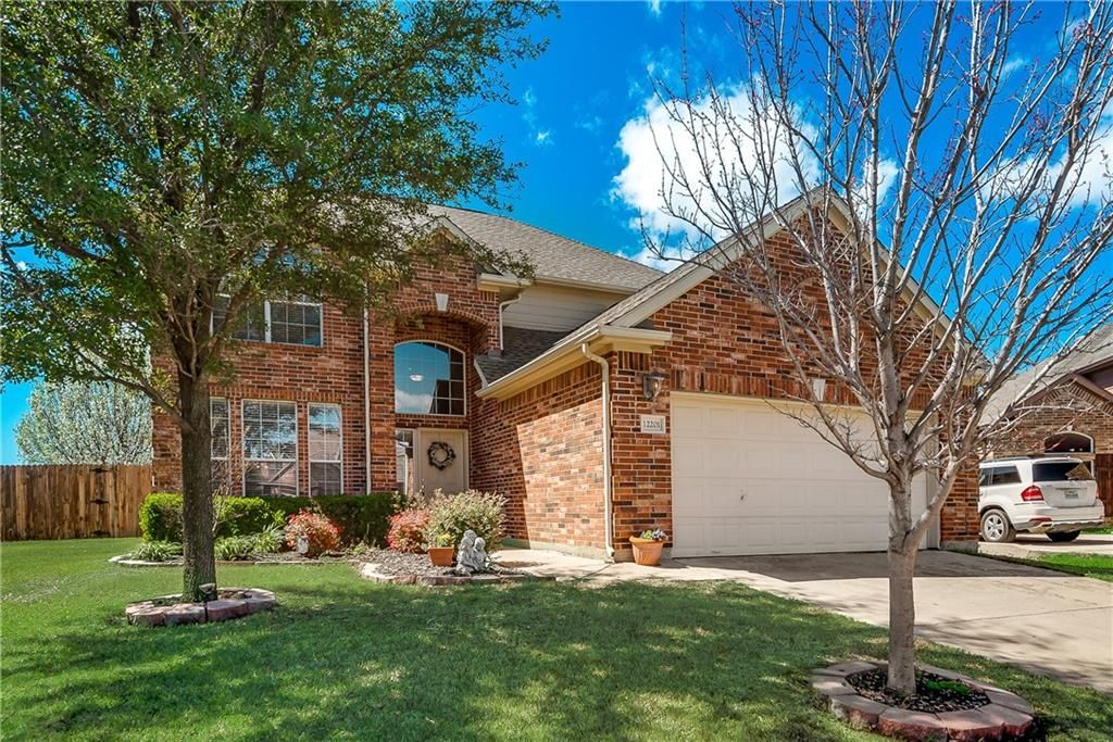 12201 Durango Root Dr, Fort Worth, TX 76244
