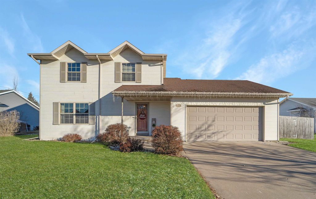 820 McKinley Ave, Omro, WI 54963 Trulia