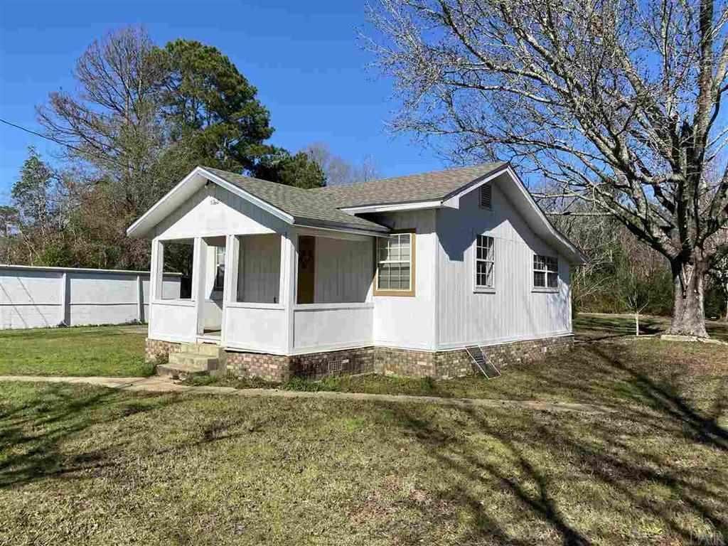 6290 W Nine Mile Rd, Pensacola, FL 32526 2 Bed, 1 Bath SingleFamily Home MLS 576960 4