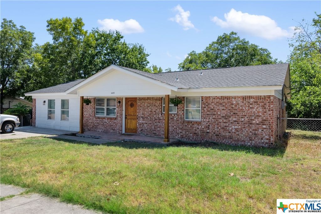 1403 Bluffdale St, Copperas Cove, TX 76522