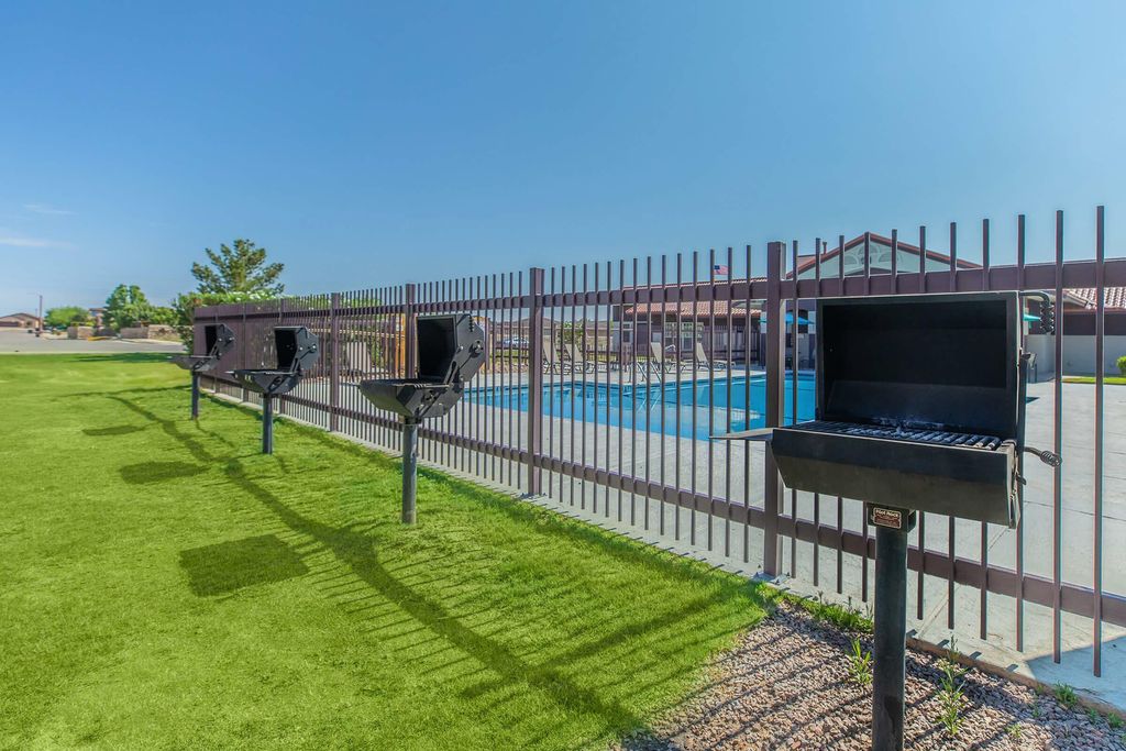 105 Comerciantes Blvd #12-1208, Santa Teresa, NM 88008