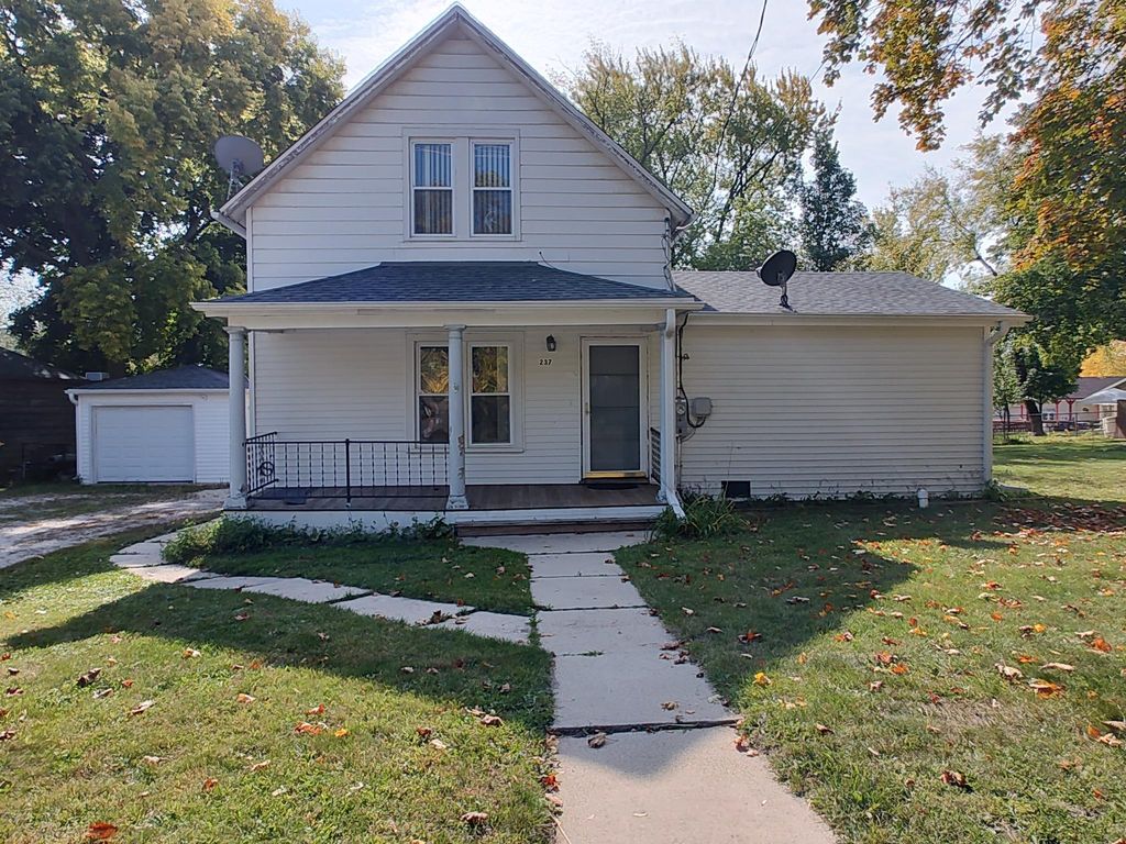 237 W Grand Ave, Lake Villa, IL 60046 Trulia