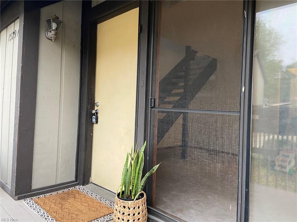1579 Treetop Trl #A, Akron, OH 44313