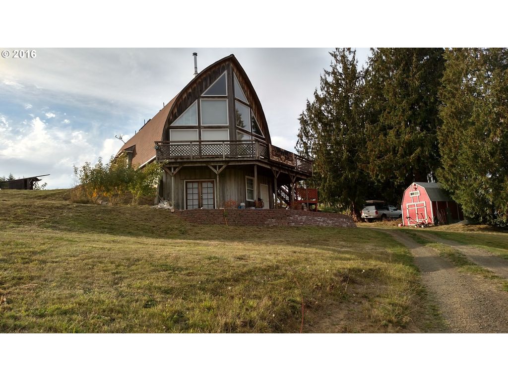 74837 Palm Creek Rd, Clatskanie, OR 97016