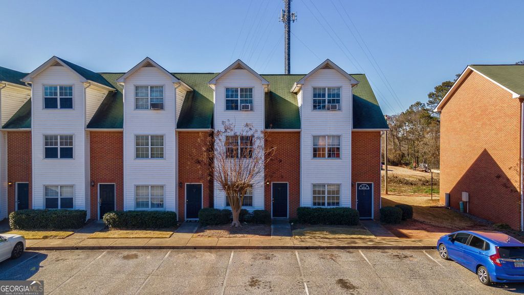 2165 Milledge Ave #D9, Athens, GA 30605