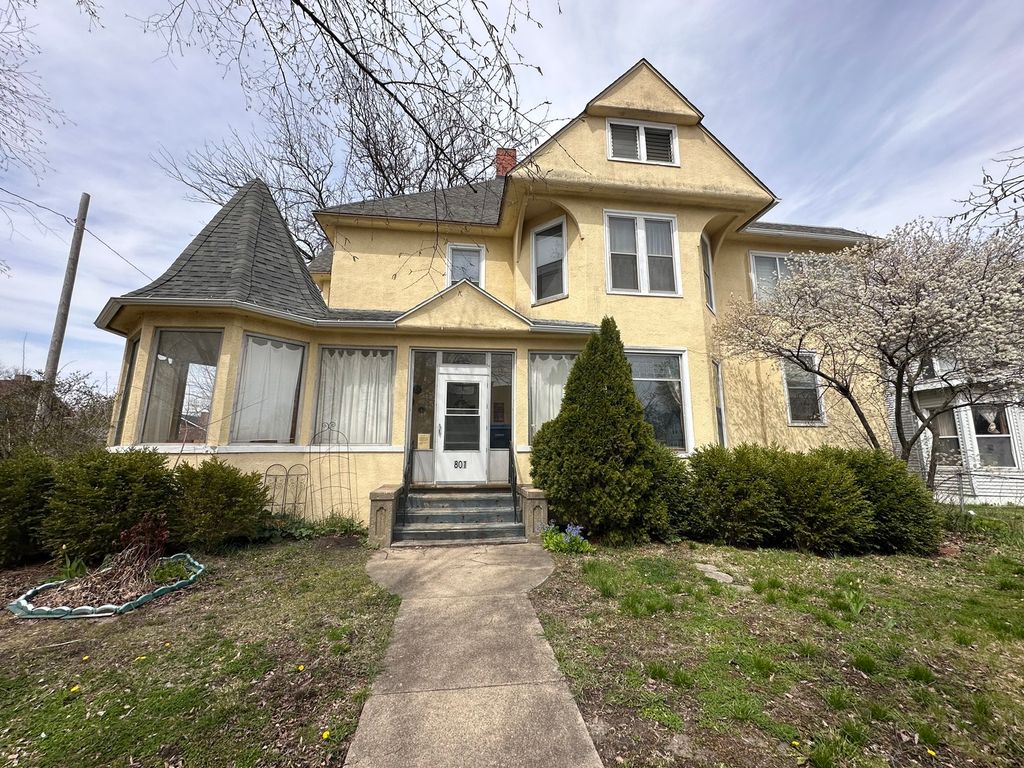 801 7th St, La Salle, IL 61301 Trulia